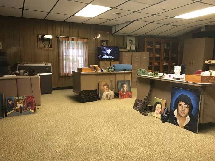 0558A7E7-30B7-4E89-9FBE-8972041BA568