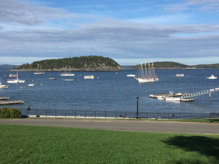 0E6D7D75-93DC-4519-9136-276661187378